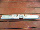 2374613 1958 Truck Emblem 59 Gmc Grill