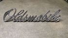 399094 Vintage Oem Olds Cutlass Oldsmobile Hood Script Emblem Chrome