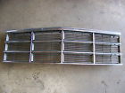 3836421 78 Grill Chrysler 1977 Lebaron