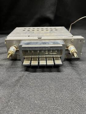 Pc-6064p Automatic Radio Vintage Mfg Am Deluxe All Transistor Car Untested