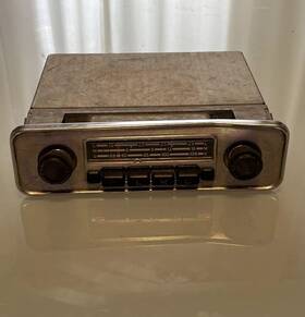 111.035.103 Blaupunkt 7638081 Vtg Emden Iii Am/fm Car Radio E Germany Read