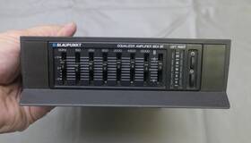 944.645.501.00 Blaupunkt Bea 80 Bea80 Equalizer Including Mounting Plate Bracket For 944 968