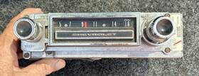 Chevy 986330 1964 1965 1966 Chevrolet Truck Radio With Knobs Real Clean And Works