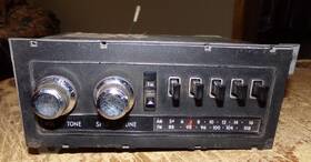 010971 Chrysler Vintage Oem Serial No. Am/fm Radio Untested Good Used
