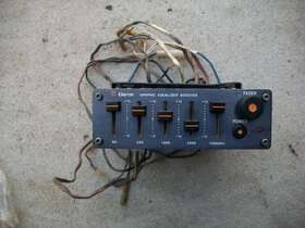 100-eq8-2 Clarion Graphic Equalizer Booster 30 Watt Rms Power Working Old School