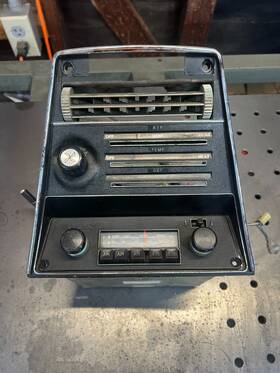 1520kc Datsun Nissan 240z Radio/climate Control Panel - Original 1970 1971 1972 1973