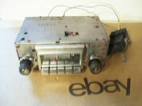 Delco 1000137 74 1974 Corvette Radio Good Working 68 69 70 71 72 73 1968 1969 1970 1971 1972