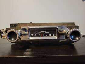 985036 Delco Chevy Truck Pick Up Apache Radio Stereo 1960 1961 1962 1963 1964 1965 1966
