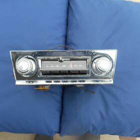 Delco 986865 1967 67 68 Chevy Chevrolet Corvair Am Fm Radio Stereo Face Plate / Knobs