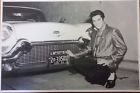 Elvis-4 Na Elvis 1957 Cadillac