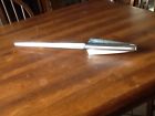 532849 Fender Ornament Blc Hand Part Pontiac Chrome Used
