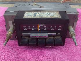 Fomoco F8tf 1974-1979 Ford Truck Fairly Clean Original Am-fm Stereo Radio Works Kinda