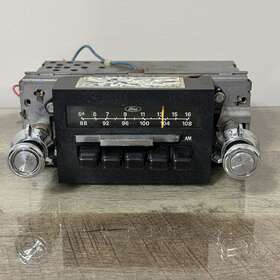 D8af19a171 Ford Vintage Oem Aeronutronic Am Fm Car Radio 19a171 For Parts Untested