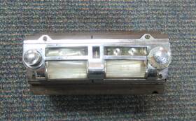 Ford Df01668 1946-48 And Mercury Original/used Dash Am Radio