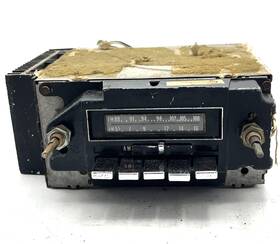 General Motors 9344336 1974 1975 1976 Cadillac Am Fm 8-track Radio Stereo