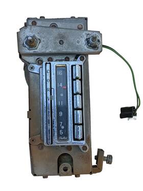 985396 General Motors Corvette Original Delco Am Radio Receiver 1963-1964 Core Or For Parts