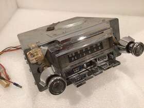 Gm 4700 Vintage Lear Jet Automatic Radio Stereo Deluxe Am Fm 8 Track Tape Player Oem
