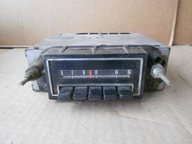 Gm 7314208 1970 S General Motors Am Radio For Parts Original Not Working Core