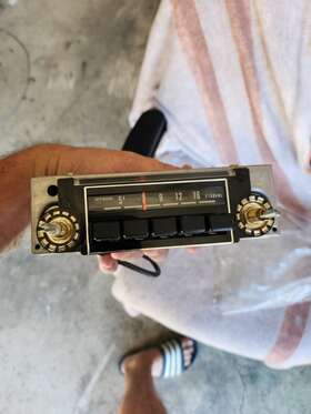 Kms-2411z Hitachi Vintage Datsun Tm-403hc Am Car Radio Untested Japan Rare