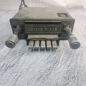Lincoln C5va18806a 5tmcf 1965 Continental Motorola Am Factory Push Button Radio