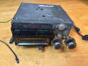 Lincoln C9la-19a242 1969-71 Mkiii Am Radio 8 Track Cassette Player