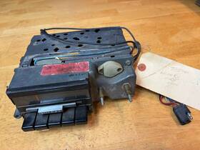 Lincoln D1la-190241 1969-71 Mkiii Am Fm Radio