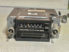 1fd4420 Motorola 1974 Ford Am/fm 8-track Radio Untested