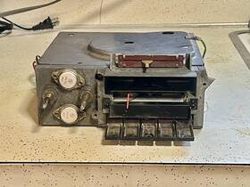 C8sa Motorola T8ms 1968 Ford Thunderbird Am/8 Track Radio Untested For Parts