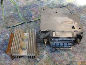 70apbt2 Oldsmobile 1970s Factory Gm Am Fm 8 Track Delco Radio And Amplifier #