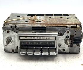 Oldsmobile 7932743 Vintage 1970 S Cutlass 442 Radio Am Stereo Push Button