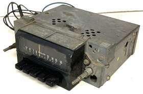 D2ua-18806 Philco Original Am Radio Ford 72 Econoline Van Truck.f100 Pickup Oem