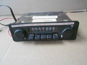 5vw3608 Volkswagen Vintage Vw Motorola Am/fm Radio For Parts Or Restore Original