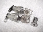 New International Navistar Truck 9400 9200 5500 Door And Ignition Locks & Keys. Fixed Price $99.99.