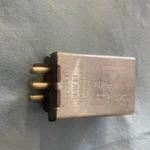 1981 - 85 Mercedes Benz Heated Rear Window Relay / Wiper Motor Vdo 1078200010. Fixed Price $38.95.