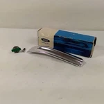 Nos Oem Ford 73 79 F100 F250 D3TZ-10423A16-D Rh Back Side Upper Moulding #1. Fixed Price $27.00.