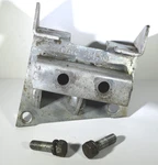 Jaguar Xjs XJ12 5.3L Engine Buffer Mounting Plate GM400 Transmission CAC2430 Oem. Fixed Price $89.00.