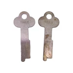 2 Nos Yale Flat Blanks. Uncut Keys Fits Some Old Safes. Fixed Price $16.00.