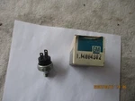 Nos 1978-1988 Chevrolet, Gmc Trucks, Olds Oil Pressure Switch-pt No. 14004902. Fixed Price $8.00.
