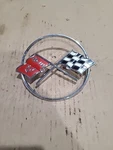 1962 Chevrolet Corvette Front Nose Emblem Oem 3796355 Kb 20047 3A. Fixed Price $70.00.