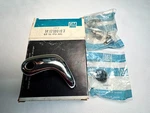 Nos Gm Lh Vent Window Handle Kit # 123000197. Fixed Price $40.00.