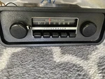1968 1971 Volkswagen Beetle Oem Sapphire Xviii Radio Like New!. Fixed Price $279.00.
