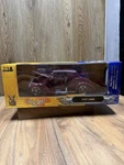 1937 Ford Hot Shyne Rodz Collection 1:18 Die-cast Model Car Yat Ming New Box. Fixed Price $149.99.