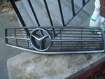 Mercedes C126 Coupe Grille 380 Sec 500 560. Fixed Price $950.00.