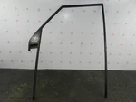 (154) 2003 Land Rover Discovery TD5. Passenger Side Door Frame Window. Fixed Price $67.70.