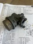 Triumph 1975 1976 TR6 Diverter Valve, Moss Part #379-490, Low Mileage. Fixed Price $179.00.