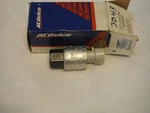 Gm 25604948 A/c Clutch Cycle Switch Acdelco 15-2840. Fixed Price $14.99.