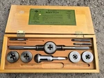 Vintage Mayhew Screw Plate Set No. 4200 Tap And Die Box 1/4"-1/2" Nos. Fixed Price $69.99.