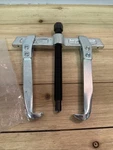 Genuine Mercedes-benz Oem Puller Extractor Tool 000 589 88 33 New Abzieher. Fixed Price $224.96.